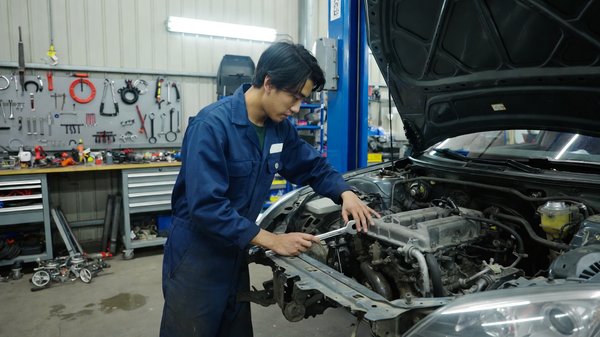 Révision voiture : conseils pratiques pour un entretien réussi